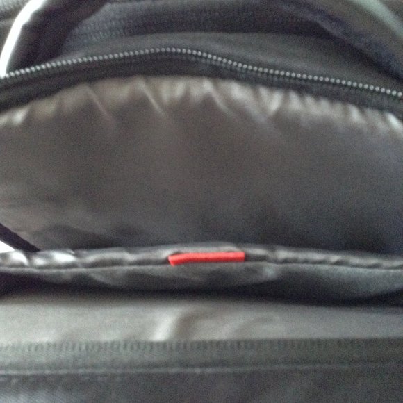 Laptop backpack - Picture 4 of 10